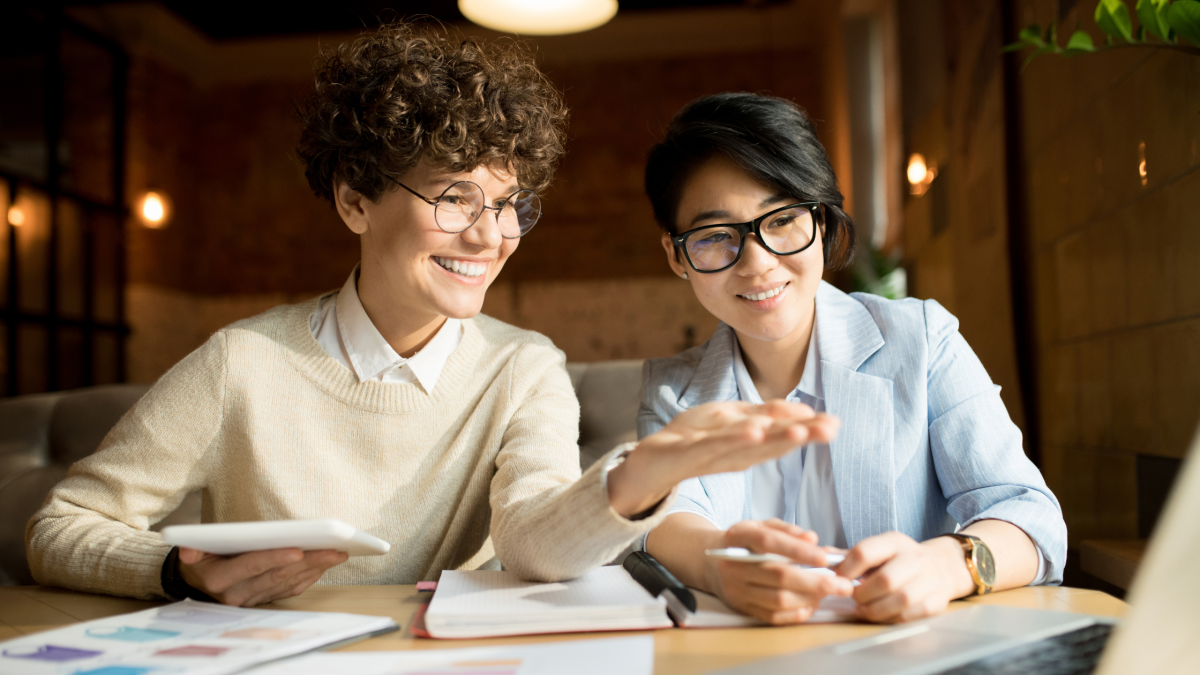 When Is the Right Time to Hire a Marketing Agency?